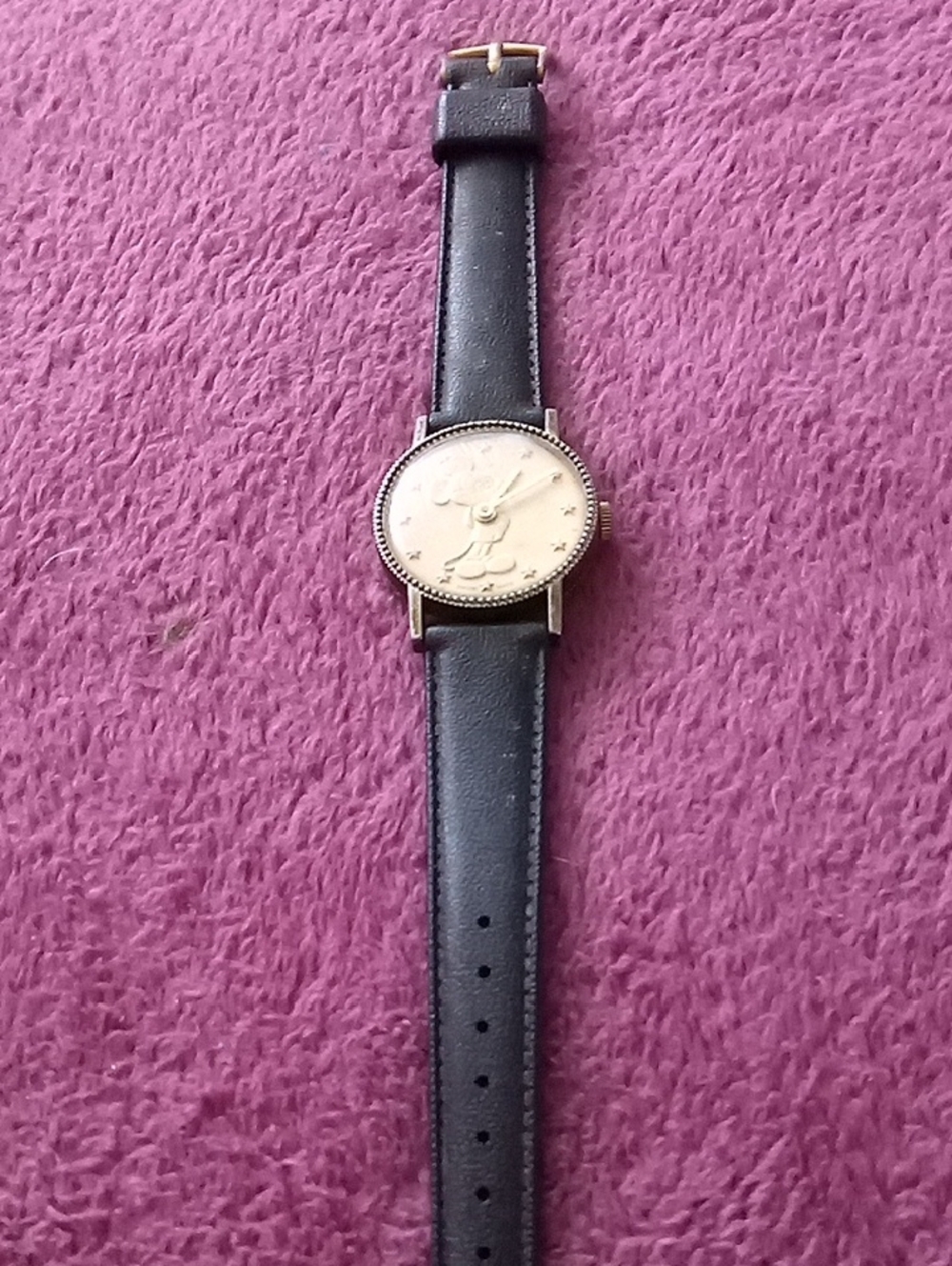 Vintage Silver Mickey Mouse Dial Watch with Black Leather Strap - Picture 3 of 3
